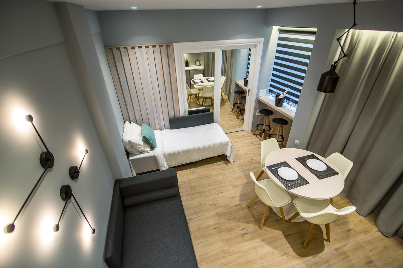 Preveza Suite Stay Leoforos Irinis 84B ภายนอก รูปภาพ