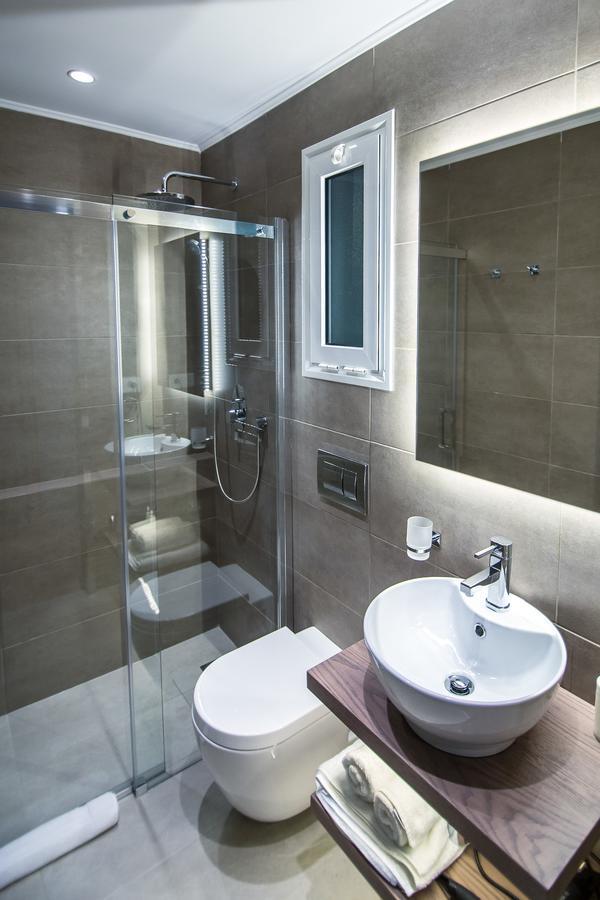 Preveza Suite Stay Leoforos Irinis 84B ภายนอก รูปภาพ